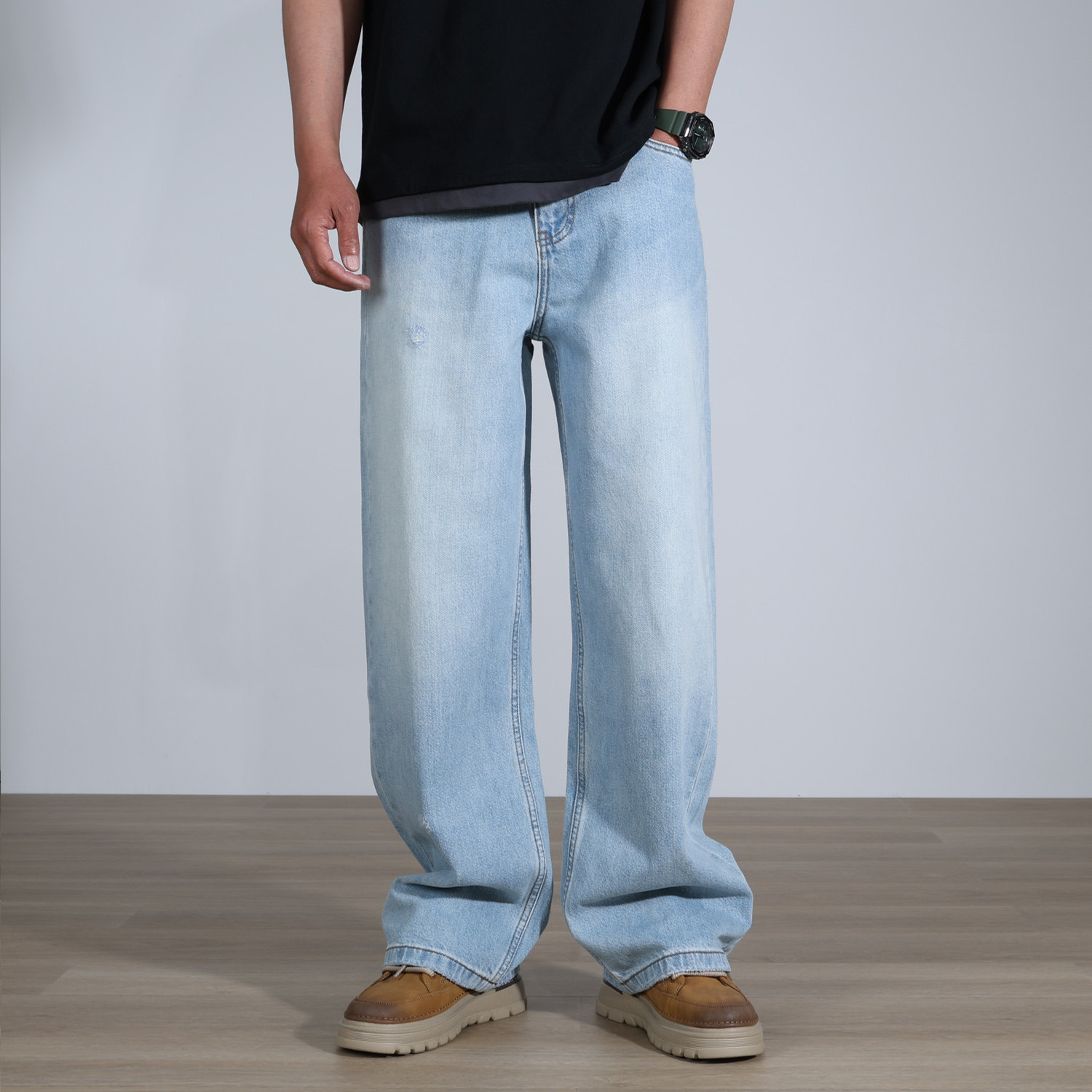 2026新款水洗浅蓝色纯棉宽松阔直筒牛仔裤美式复古潮牌百搭男款