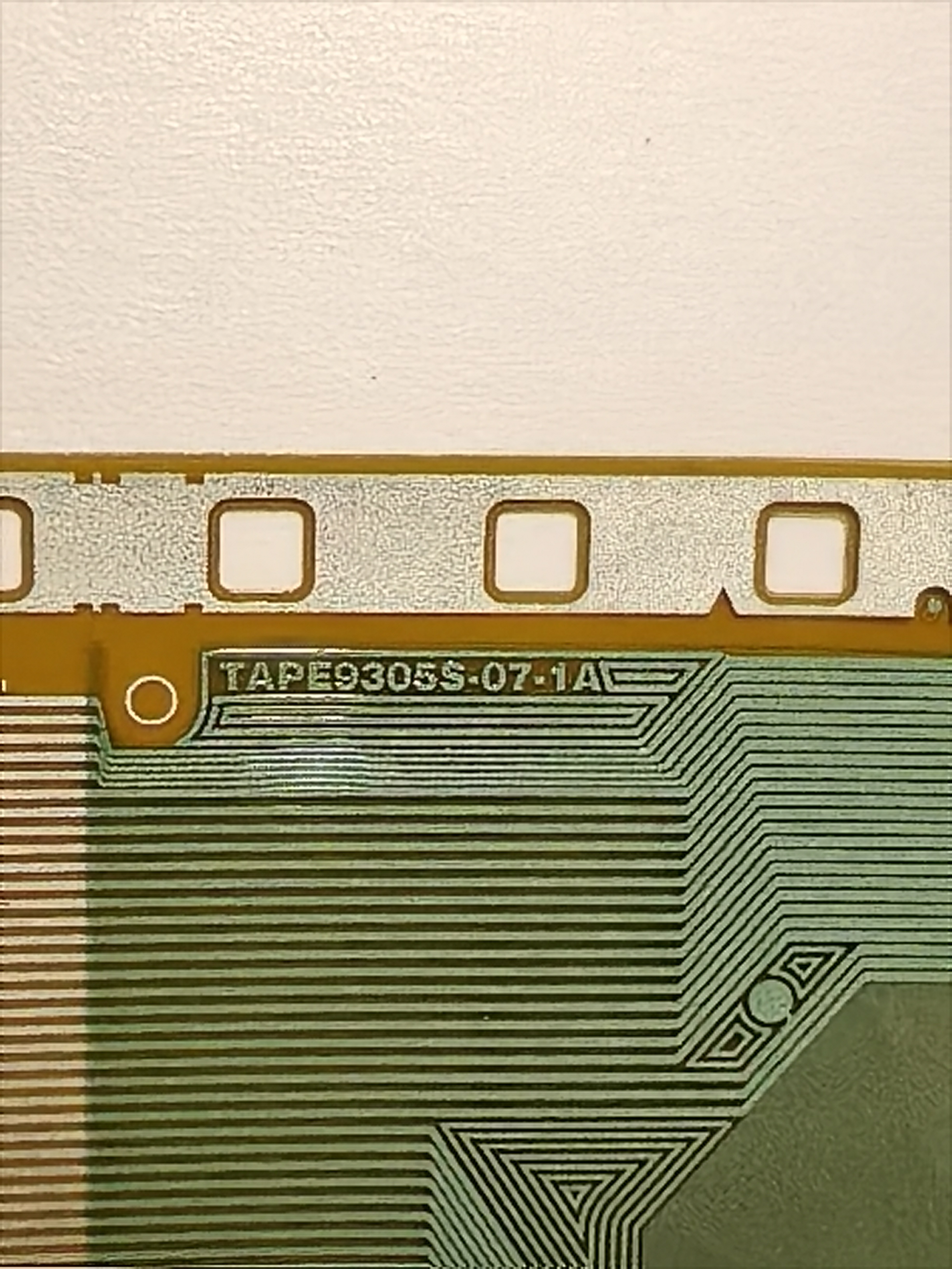 TAPE9305S-07-1A全新卷料原型号COF驱动TAB模块现货