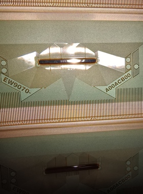 EW9070-A00ACB00 全新卷料液晶驱动COF/TAB原型号