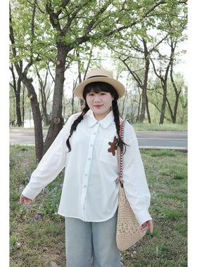 Vaee大码女装春季新款宽松百搭上衣刺绣边卡通贴布POLO领白色衬衫