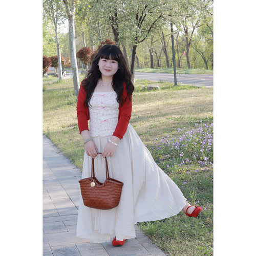 Vaee大码女装慵懒三件套碎花吊带背心红色长袖开衫长款大摆半身裙