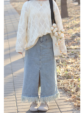 Vaee大码女装牛仔半身裙春季新款设计感流苏裙子气质百搭开叉长裙