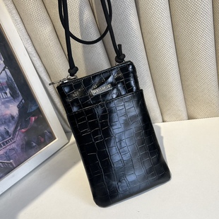 出口外贸原单小包女包鳄鱼纹手机包随身包漆皮亮面休闲竖款 斜跨包