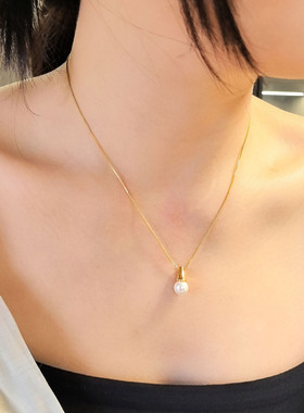 施家珍珠项链女金色锁骨链简约气质高级感珍珠吊坠送女友生日礼物