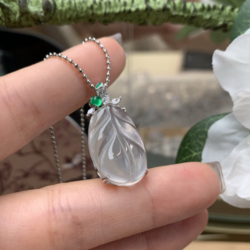 纯天然玉石俄冰白冰高冰玻璃种一刀切黑刚圆叶子吊坠项链s925银