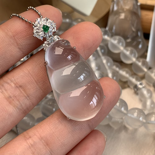 新品纯天然玉石俄冰白冰高冰玻璃种福豆吊坠项链纯银925