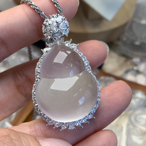 新品尝鲜纯天然玉石俄冰白冰高冰玻璃种黑刚大葫芦项链银925