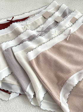 petite小兰裙W025无痕暖肤磨毛纯棉裆秋冬亲肤清新内裤女