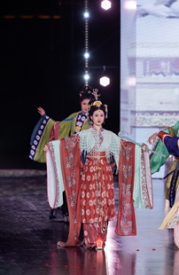 天辰司 仕女图复原 群仙贺寿图之集花揽翠 传统服饰 汉服