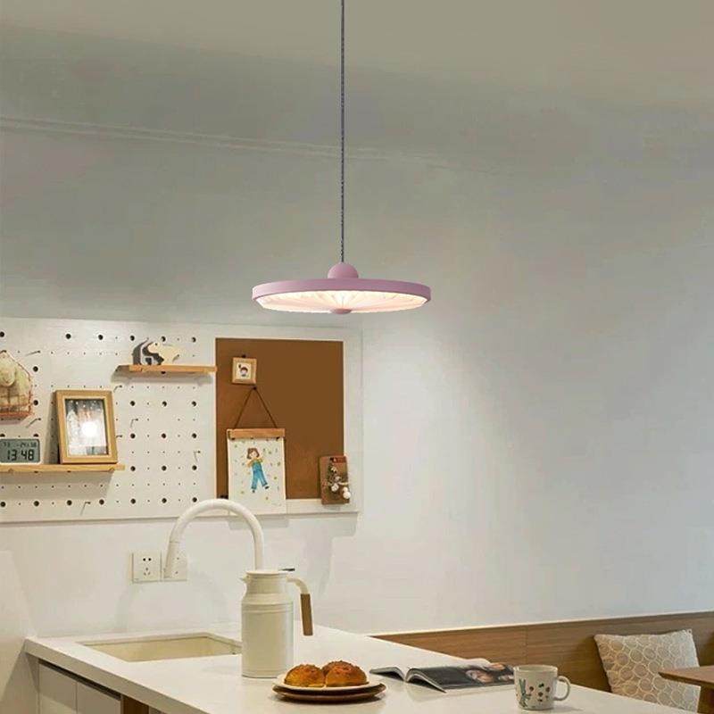 全光谱圆形飞碟造型吊北欧奶油灯风头灯创意桌吧81798餐台床单头,家装灯饰光源,智能吊灯,淘宝优惠券,粉丝福利购,淘宝优惠卷