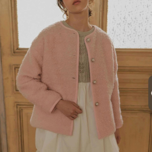 稀少日本快闪限定unmin0元 圆领小香风针织上衣 羊毛混珍珠扣短款