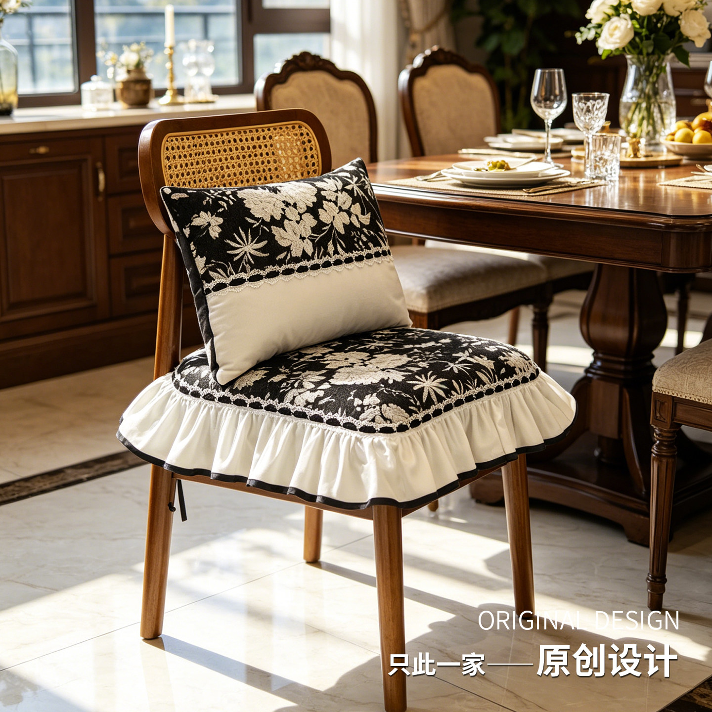 中古风餐椅坐垫马蹄形椅垫图片