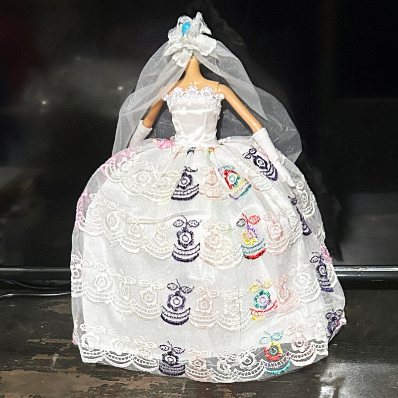 白色七彩花洋娃娃衣服 小娃娃服装 洋娃娃礼服洋娃娃四层婚纱大裙,玩具/童车/益智/积木/模型,娃娃/配件/着替,淘宝优惠券,粉丝福利购,淘宝优惠卷