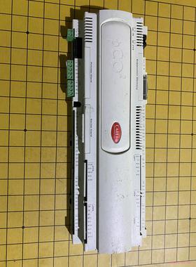意大利CAREL卡乐，PCO2控制器，拆机的议价商品
