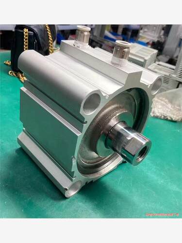 SMC气缸CDQ2B125-30DCZ，现货7，成色新，功能(议价商品）