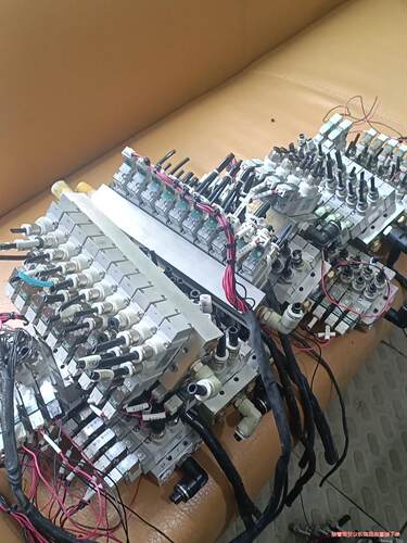CKD 电磁阀4JA219 原装拆机包好，成色不错，照片就是议价商品
