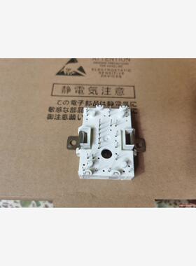 FP10R12YT3 FP10R12KE3 FP10R12Y(议价商品）