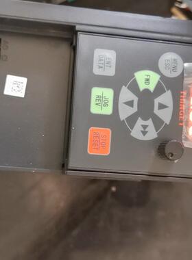 品牌信捷VB5—41P5G/42P2P，1.5/2.2KW，议价商品