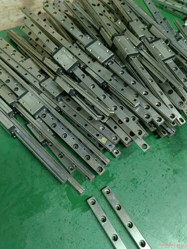 2.STE9L导轨滑块轨长25c