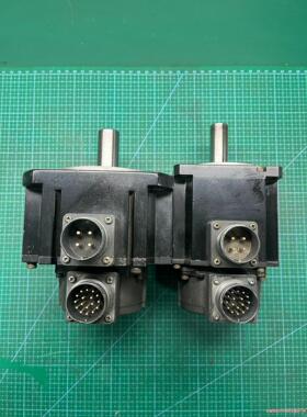 松下伺服1KW电机:MSMF102L1G6M，MDMF102议价商品