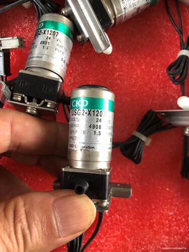 二手拆机原装日本CKD电磁阀   ：USG2-X1207，议价商品