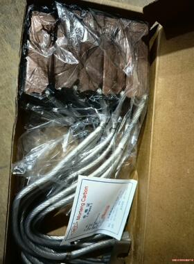 魔腾防雷碳刷：CM90S：20*32*64，30一个(议价商品）