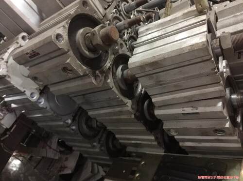 日本拆机SMC气缸 CDQ2A80-50 外螺纹 尺寸100议价商品