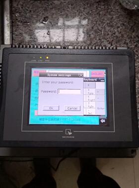 威纶触摸屏。MT6065i v2wv。实图拍摄。功能正常，用议价商品