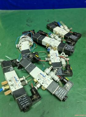 13.亚德客4v130c-06电磁阀 24v   6个议价商品