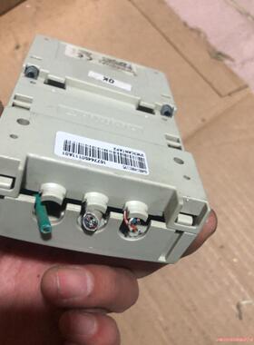 施耐德适配器 VW3CANTAP2，实物图片，功能正常，就一(议价商品）