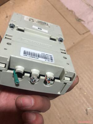 施耐德适配器 VW3CANTAP2，实物图片，功能正常，就一(议价商品）