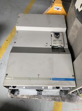施耐德315KW变频器 ATV71HC31Y 690V测试包(议价商品）