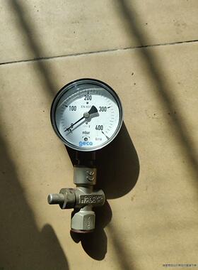 geca压力表最大量程400毫巴，库房备件。使用正常，带表开