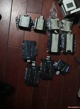 CPM1A一40EDT  2个  CP1w一40EDT 3个议价商品