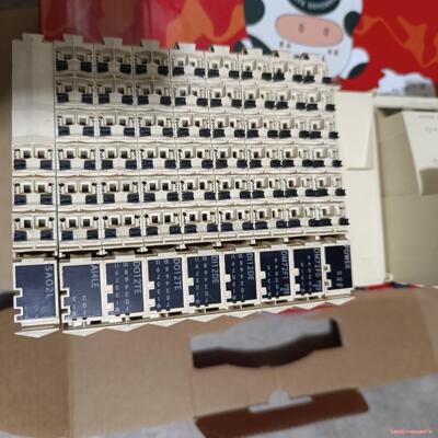 PLC施耐德，施耐德PLC控制器、TM258LF66DT4L议价商品