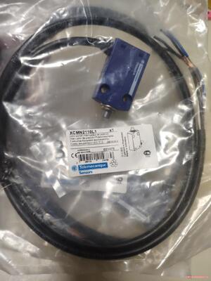 施耐德限位行程开关XCMN2110L1全新未拆封工程余货处(议价商品）