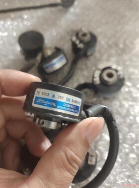 多摩川TS5705N250绝对值17位精度编码器内径8mm直议价商品
