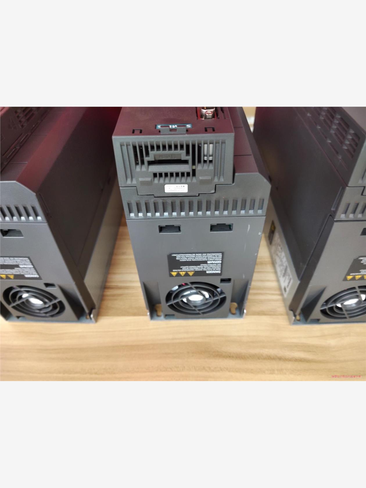 西门子变频器G120XA－7.5kw   只有一台，，议价。(议价商品）