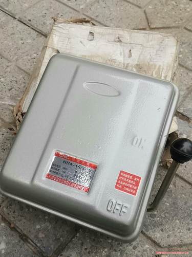 HH4铁壳开关15A/3封闭式熔断负荷开关全新未拆封店铺骏营议价商品