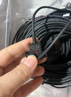 Raychon传感器 UC-305，全新(议价商品）