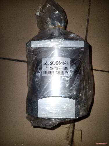 神立行星齿减速机   全新的     型号   SXL090(议价商品）