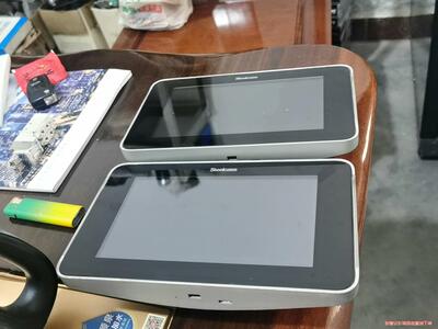 steelcase一Rw20世楷显示屏控制面板，如图，功能正(议价商品）