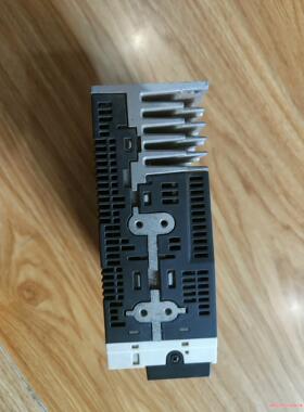 伺服驱动器MCDLT35SF功能好邮橙色如图退(议价商品）