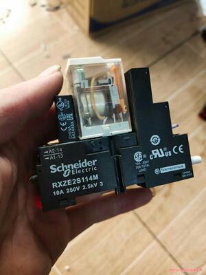 原装正品施耐德RXM2LB2BD+RXM040W+RXZE2(议价商品）