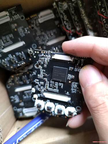 SKhynix         H9TU32A4GDAC〈4议价商品