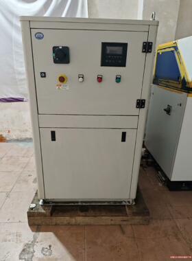 同飞冷水机 型号MCWL-100DTR-03-3385 ，制(议价商品）