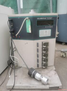 带容器的 New Brunswick Celligen Pl议价商品