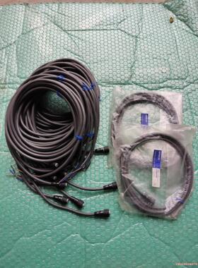 欧姆龙Y92E－P1D3H2 三芯电源线，货场来源，成色如图(议价商品）