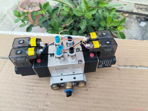 4Ⅴ320-08电磁阀，DC24Ⅴ，20元一个，一组送汇流板骏营议价商品