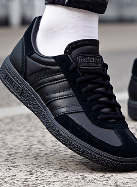 阿迪达斯三叶草男鞋女鞋休闲鞋2025新款冬季运动鞋轻便板鞋JQ8294